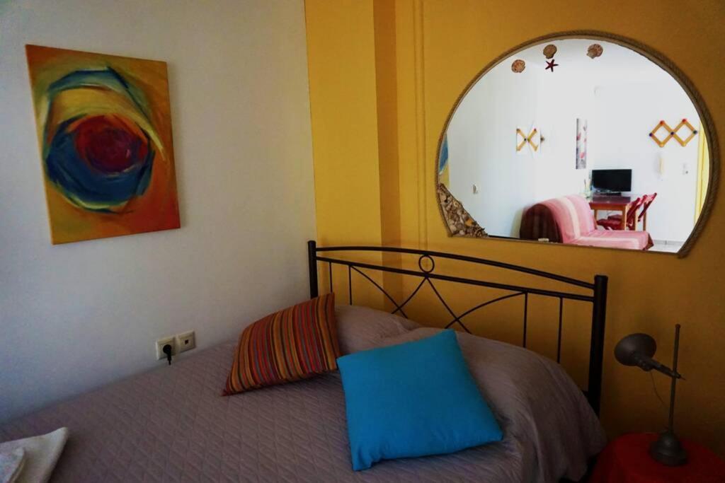 Cosy Guest House With Private Yard Saronida Экстерьер фото